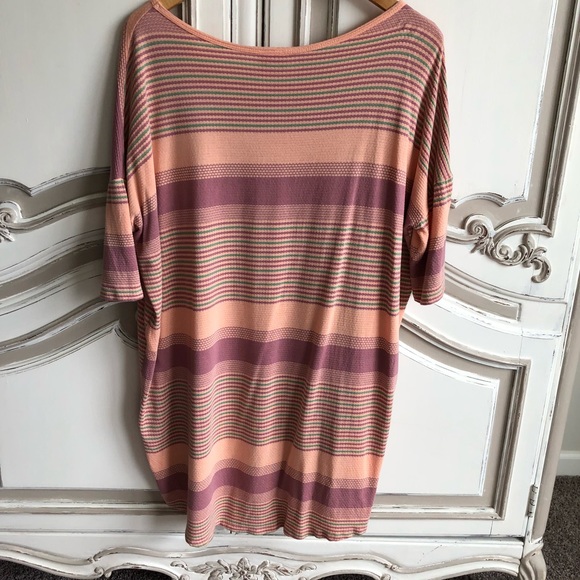 Lularoe Irma striped top - Picture 4 of 4
